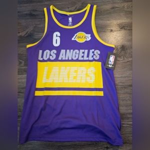 NWT - LeBron Lakers Jersy - Size Adult Small